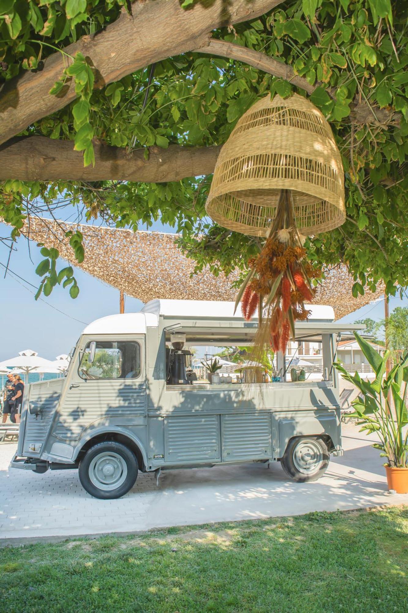 Hotel Golden Sun Néa Meságkala Dış mekan fotoğraf